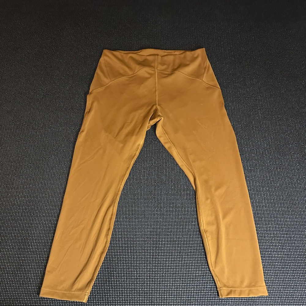 Lululemon cropped leggings!